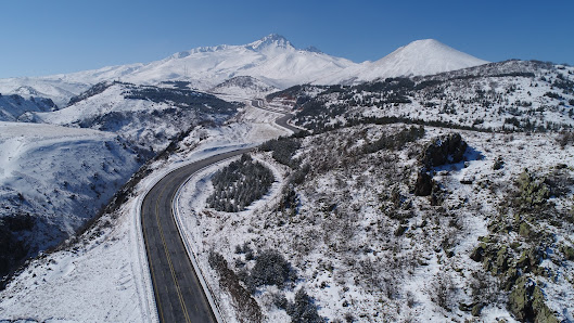 Ercİyes Ski Resort thumb 2